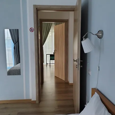 Privatunterkunft Casa Montefinese *